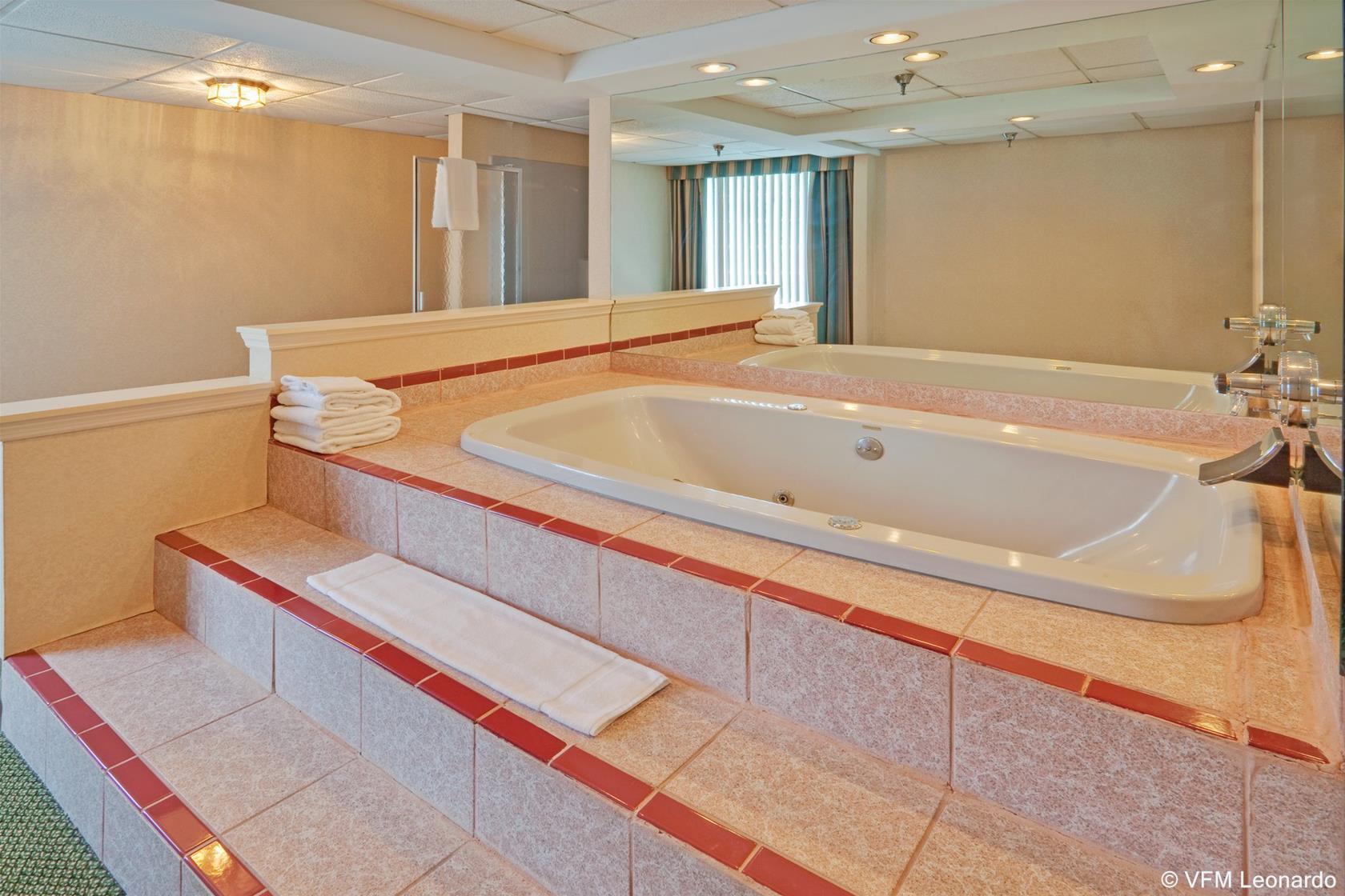 Holiday Inn Express Poughkeepsie By Ihg Esterno foto